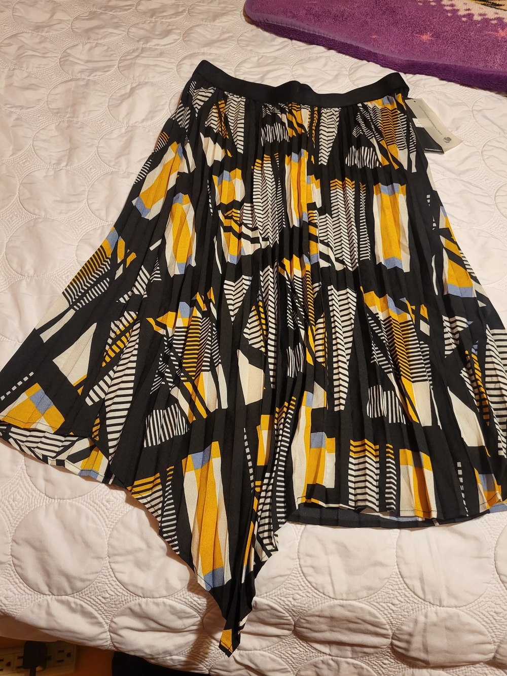 KARL LAGERFELD PARIS  Pleated Geometric Midi Skirt in Black and Mustard